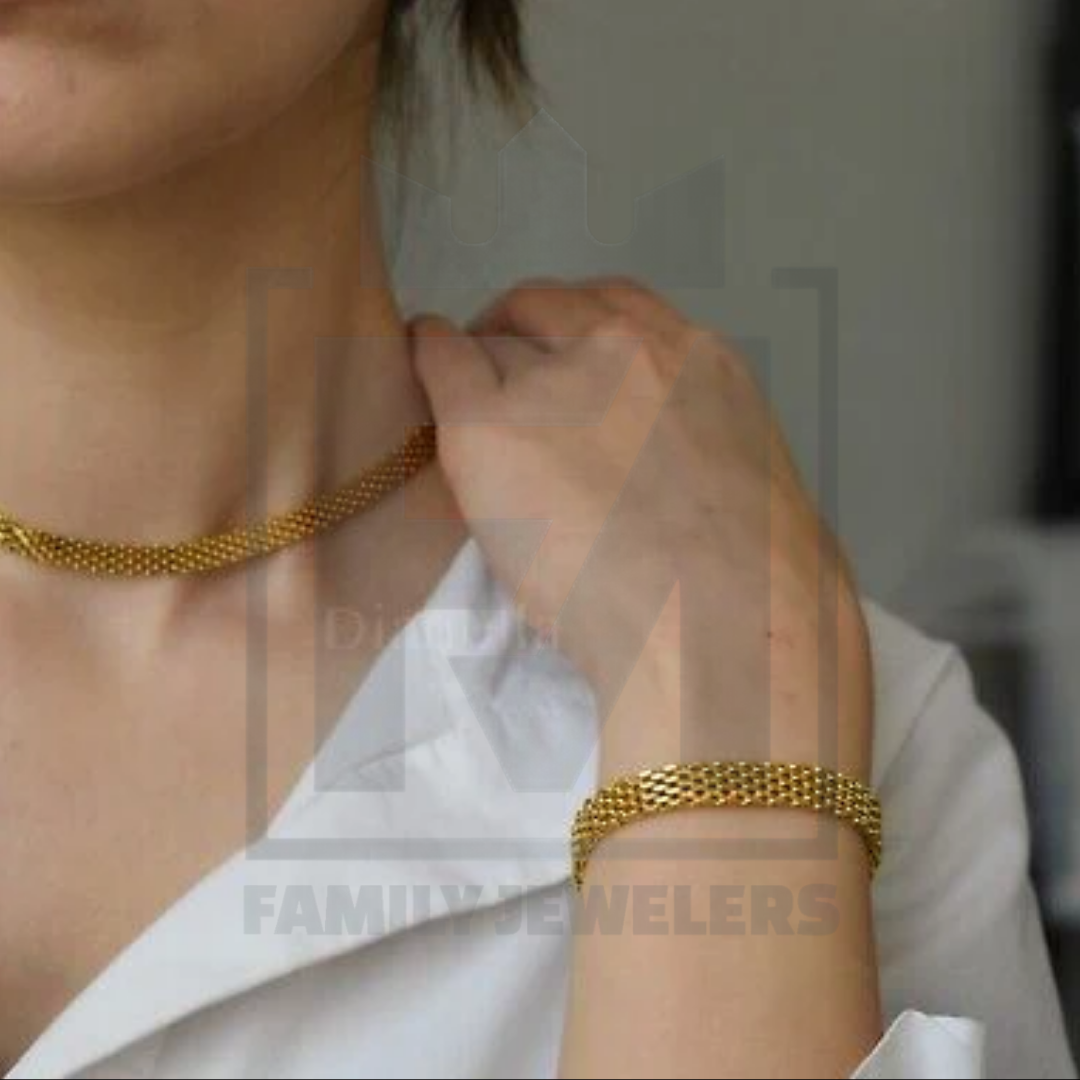 Rowena Chain Set