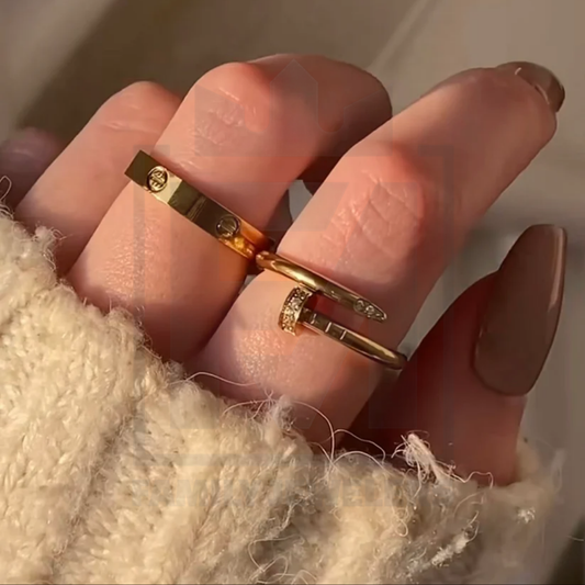 Nail & Cartier Ring